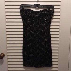 Black lace flower stretch mini dress